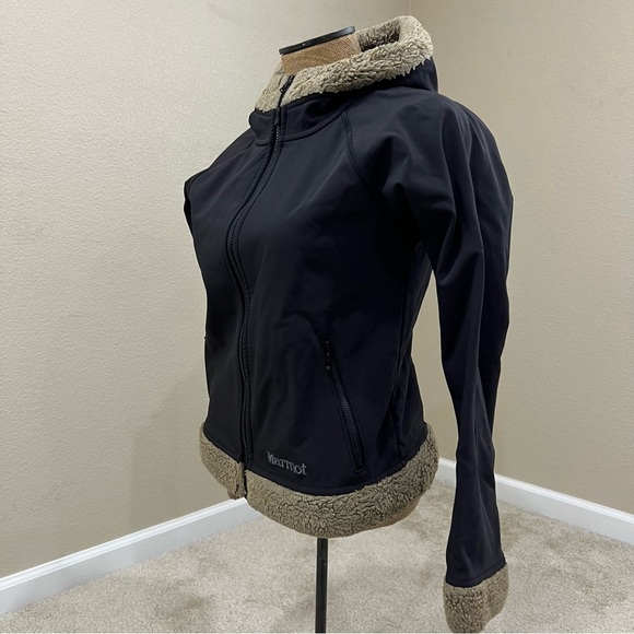 Marmot Full Zip Soft shell Hooded Jacket Black Faux Fur Women Medium, - Picture 5 of 14